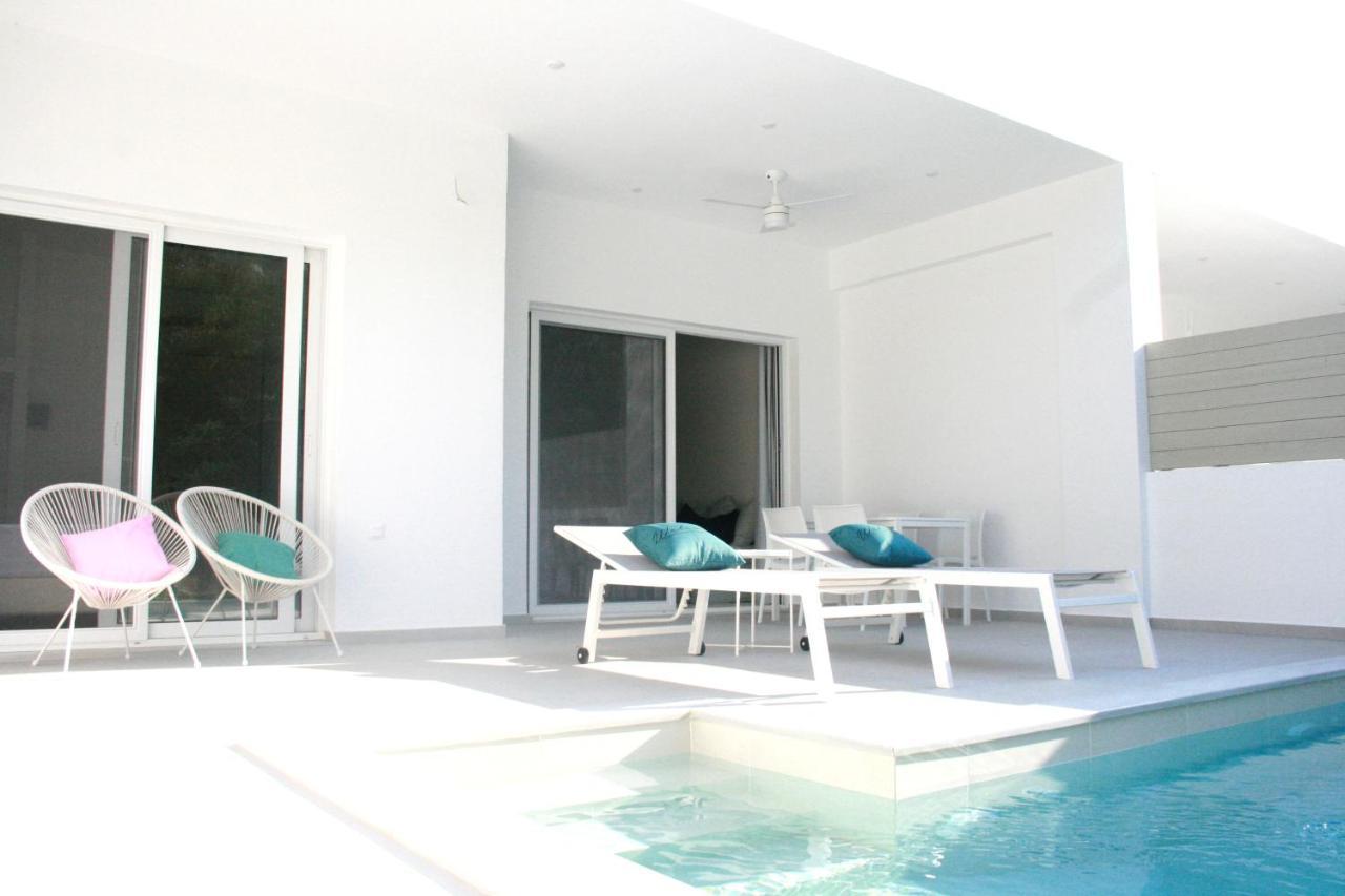 Splash Suites With Private Pools Nikiana Exterior foto